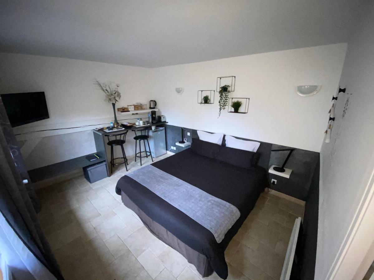 Le Beauvaisis Bed & Breakfast Esches Ngoại thất bức ảnh