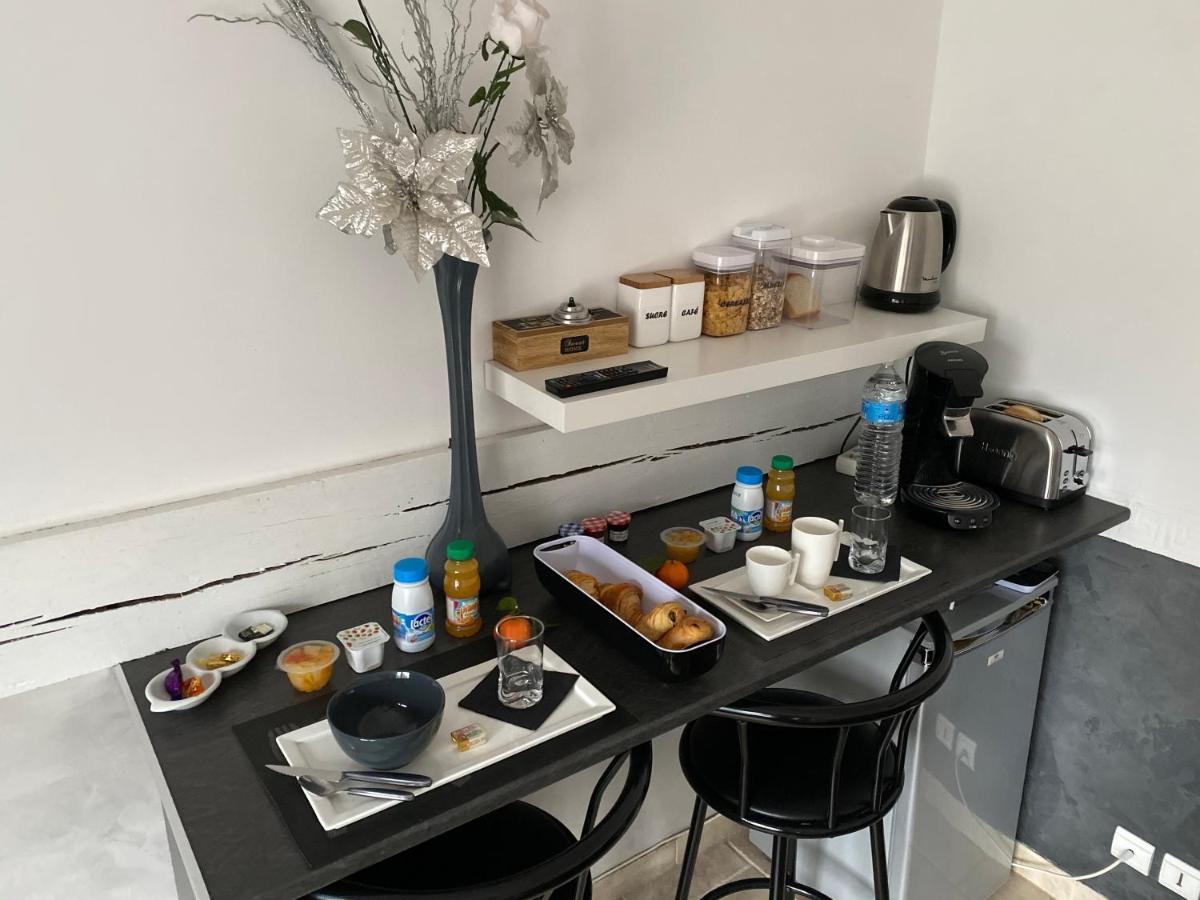 Le Beauvaisis Bed & Breakfast Esches Ngoại thất bức ảnh